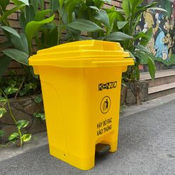 Thùng đựng rác nhựa 60lít màu vàng chân đạp nắp