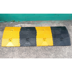 Gờ giảm tốc cao su 100x35x5cm