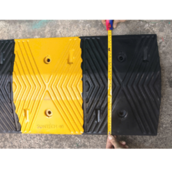 Gờ giảm tốc cao su 100x35x5cm 4 Bai dang Instagram Thong bao Lich Nghi tet 2025 Cao cap Toi gian Do vang 3