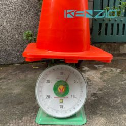 Cọc tiêu hình chóp cao su