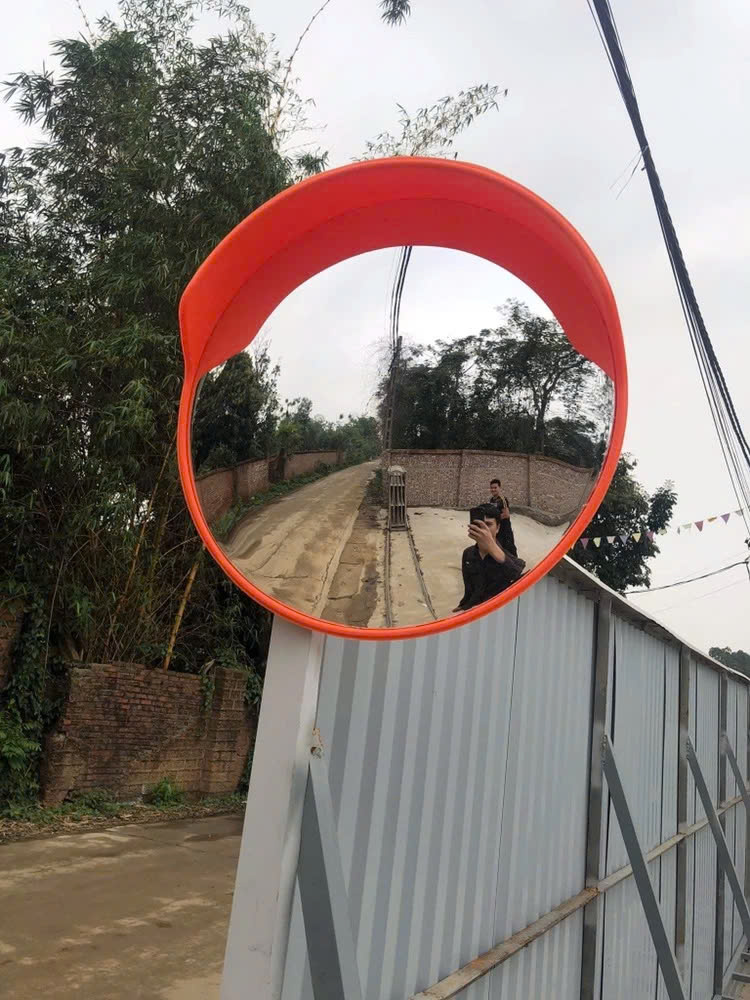 guong-cau-loi-giao-thong-80cm-4 guong-cau-loi-giao-thong-80cm