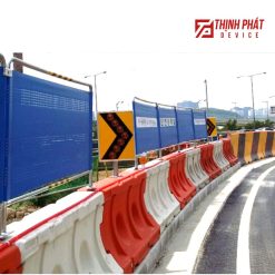 Tiêu phản quang mũi tên năng lượng mặt trời