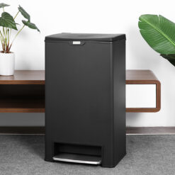 Thùng rác fitis đạp chân 40L màu đen