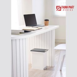 Thùng rác văn phòng chân đạp 10 lít fitis màu trắng