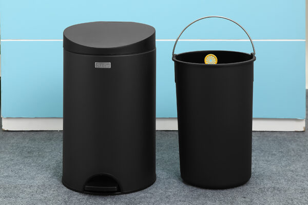 Thùng rác inox chân đạp 12L fitis màu đen 6 inox 12 lit fitis rps1 903 den 3 1 org