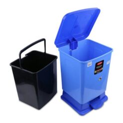 Thùng rác nhựa chân đạp nhỏ 7 lít 1 z4717119395434 fa92c4e532d32385c6161046b220e842