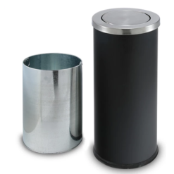 thung rac inox nap lat kich thuoc 25 x 25 x 61 cm mau den