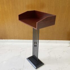 Bục phát biểu kiểu Mỹ E-016 5 Buc phat bieu HD 7011M 4 500x544 1