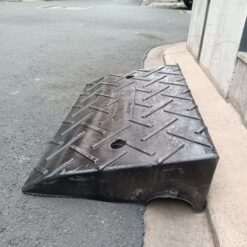 Dốc bục lên xuống, bậc lên xuống xe ô tô xe máy kích thước 75x35x13 cm 3 z5076744662802 b4a4dd74382a5ea63a70b25a1aa828f6