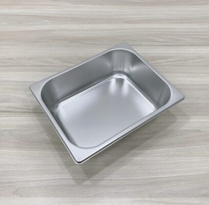 Khay inox đựng thức ăn G/N 1/2xH200 2 Khay GN inox 1 2x100 3 500x491 1