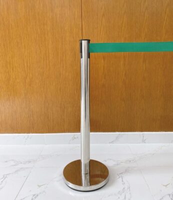 Cột phân cách inox dây xanh lá 5m 5 Dau xanh la cot phan cach H2MGR 5 500x578 1