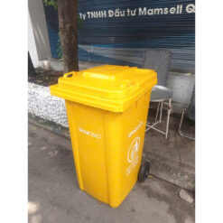 Thùng rác nhựa Kenzio 240L 2 z6035200778106 b34f09560898e20037ba67dc10c7a603